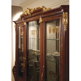 Витрина 3-дверная Arredo Classic Donatello