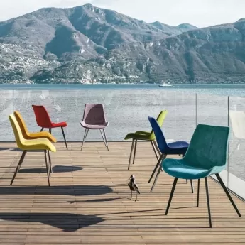 Стул Sedia Malaga 53x84 с мягкой микрофиброй Target Point, SE195