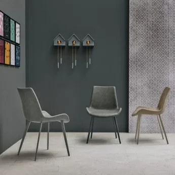 Стул Sedia Malaga 53x84 с мягкой микрофиброй Target Point, SE195