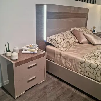 Кровать Status Italy Nora, Queen Size, 154х203 см, Серый глянец и матовый Орех, с подсветкой, NOBCOLT01