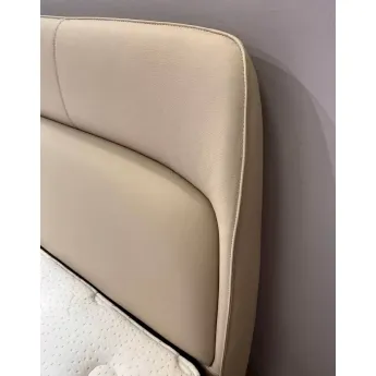 Кровать мягкая Artfabric Petra T04 180х200, Бежевая кожа, AF-01512