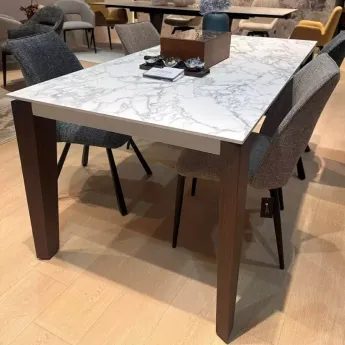 Стол обеденный Q-Home Esmir, 180/240 см, раздвижной, матовая керамика Arabescato Solid / каркас орех, QH614M05811