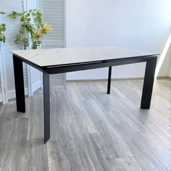 Стол обеденный Q-Home Cremona, 140/200 см, раздвижной, белый мрамор матовая керамика / каркас черный