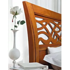 Кровать 160 см Prama Bohemia с резным изголовьем